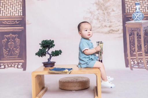 丽水宝宝几个月可以笑出声