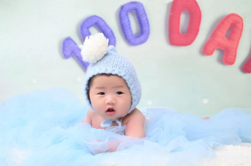 丽水宝宝多久会笑